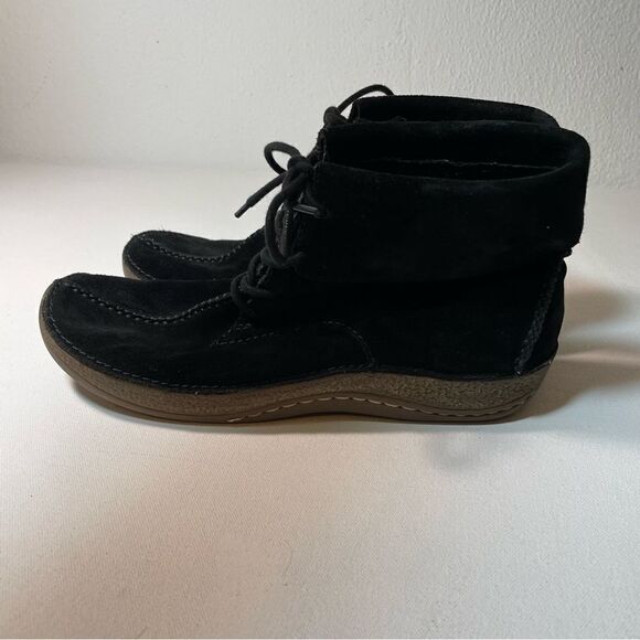 G.H. BASS & CO. Amity Black Suede Leather Booties Boots 9 - Picture 6 of 9